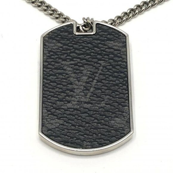 LOUIS VUITTON Monogram Eclipse Collier Charm Necklace Accessories M63641 Silver